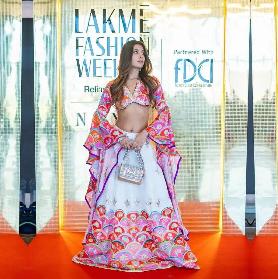Nargis Lehenga With Gulbahar Top