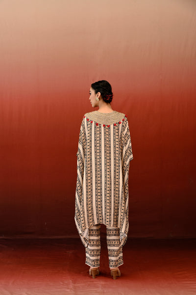 Paisley Printed Embroidered Tarang Kaftan Set