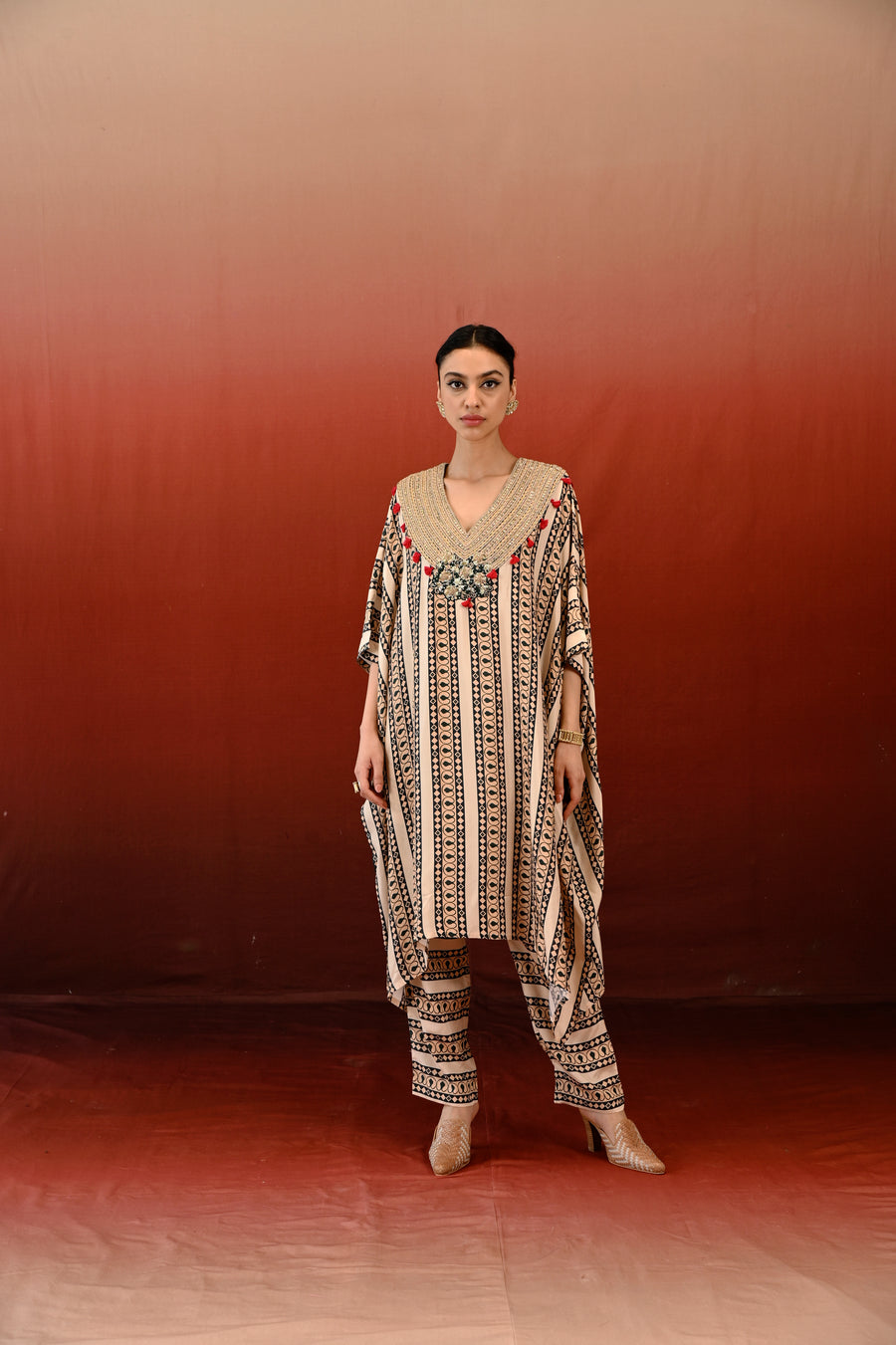 Paisley Printed Embroidered Tarang Kaftan Set
