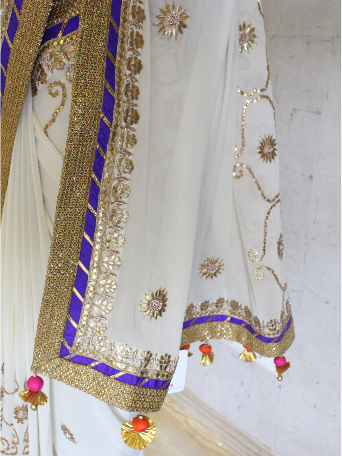 Ivory Gota Zaal Saree With Fushica Gota Blouse