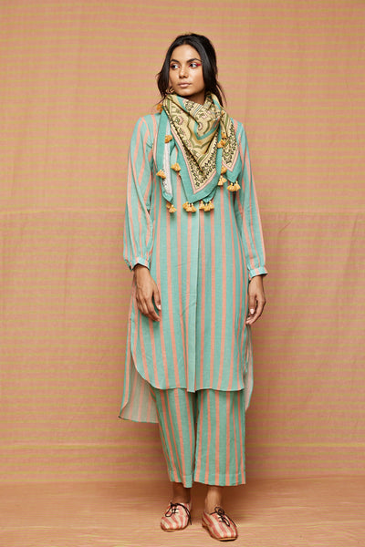 turquoise striped tunic for women,
high-low hem striped tunic,
chloe striped tunic for girls,
trendy high-low striped tunic,
casual turquoise tunic top,
striped tunic with high-low hem,
lightweight striped tunic for women,
turquoise tunic for summer,
stylish striped tunic top,
chloe striped tunic dress,
boho high-low hem tunic,
casual tunic with stripes,
modern high-low tunic top,
striped tunic for teen girls,
elegant turquoise striped blouse,
daisy print pants for women,
floral daisy pants 
