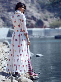 Love For Stripes Printed Motif Kurta