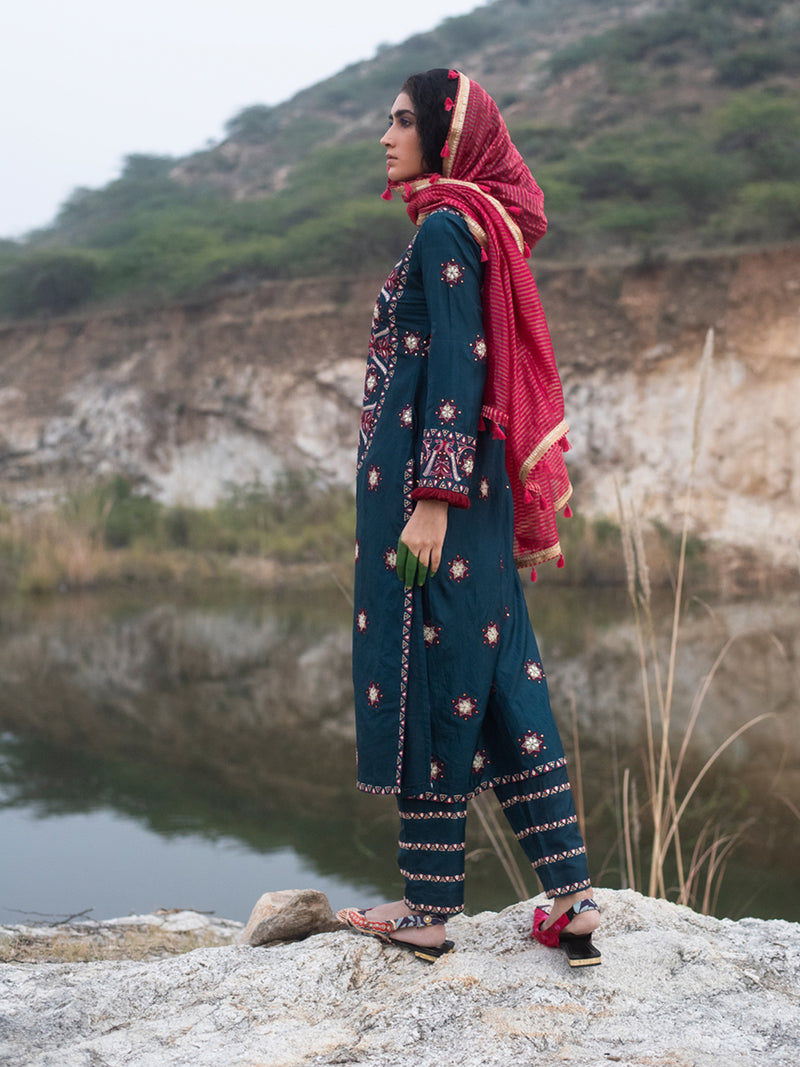 Morbagh Teal Embroidered Yoke Kurta, Pants and Kurta