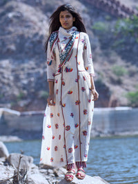 Love For Stripes Printed Motif Kurta