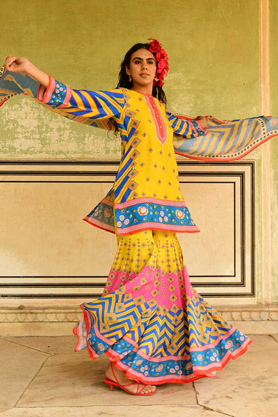 Laila Sharara Set