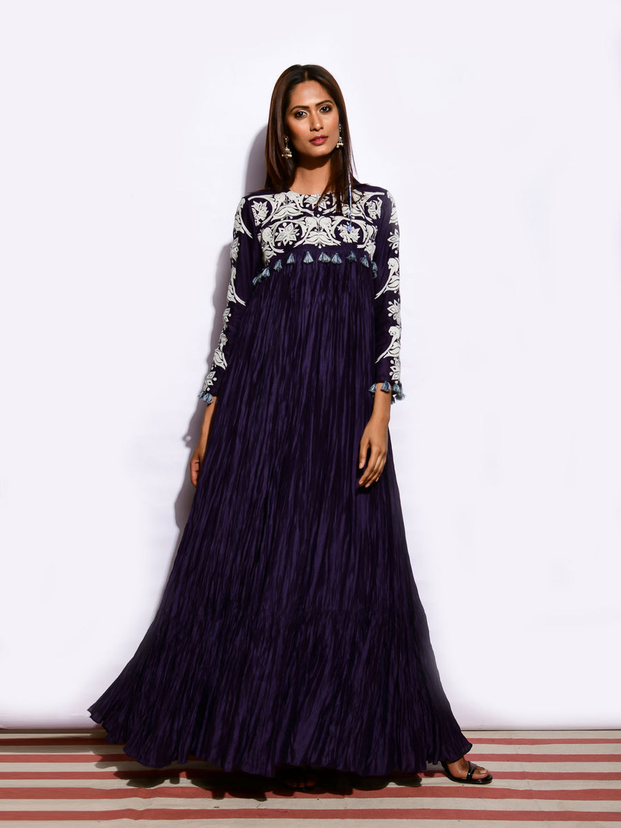 Ekrang Tota Crushed Applique Dress
