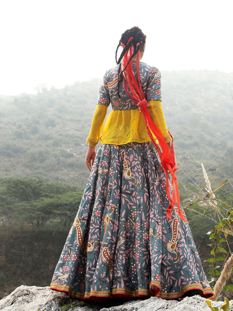 35 Banarasi Lehenga Styles for every Indian Bride or Bride to be!
