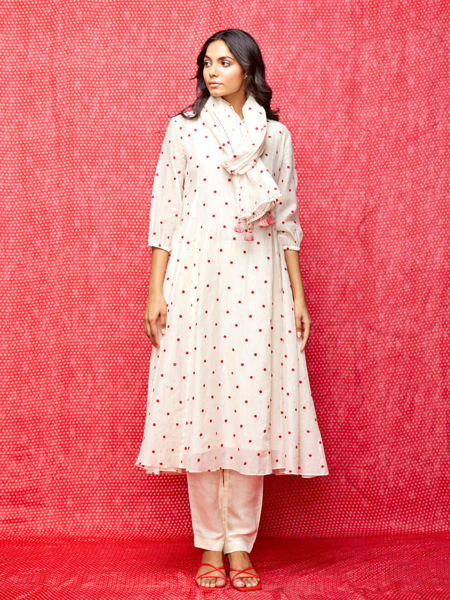 Ivory Embroidered Chanderi Stole