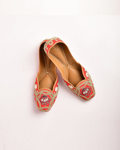 Morbagh Red Embrodied Juti