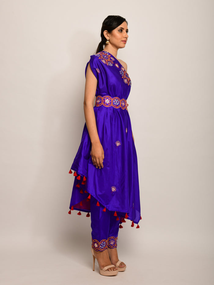 Morbagh Purple Embroided One Shoulder Cape with Pants