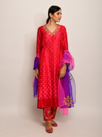 Patang Shibori Red Kurta Set with Buta Dupatta
