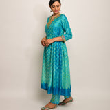 Patang Shibori Turquoise Kurta Set with Buti Dupatta