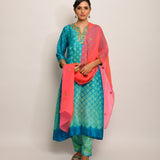 Patang Shibori Turquoise Kurta Set with Buti Dupatta