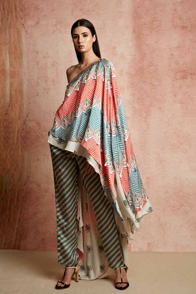 Amer Multicolor Off Shoulder Cape