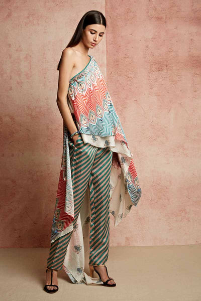 Amer Multicolor Off Shoulder Cape