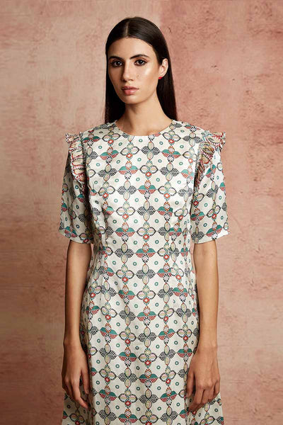 amer ivory fitted dress,
ivory sheath dress for women,
ivory bodycon dress,
ivory cocktail dress,
ivory party dress,
ivory evening gown,
ivory formal dress,
ivory midi dress,
ivory maxi dress,
ivory dress for weddings,
ivory bridesmaid dress,
ivory dress for girls,
ivory dress for teens,
ivory dress for special occasions,
ivory dress with sleeves,
ivory dress with lace details,
ivory dress with ruffles,
ivory dress with belt,
ivory dress with v-neck,
ivory dress with pockets,
