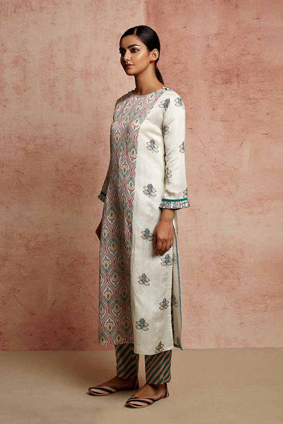 Amer Ivory Multi/Buti Kurta