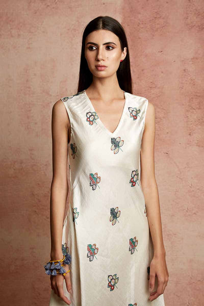 amer ivory buti dress,
ivory buti dress for women,
ivory buti dress for girls,
amer dress women,
amer dress girls,
buti print dress for women,
buti pattern ethnic dress,
ivory ethnic dress,
amer ethnic dress for women,
amer ivory dress,
amer buti print dress,
amer womens fashion,
amer dress online,
amer traditional dress,
designer ivory dress women,
cotton buti dress,
ivory boho dress,
long buti dress for women,
elegant ivory dress for special occasions,
amer ivory buti kurta dress,
