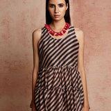 Amer Black Beige Top