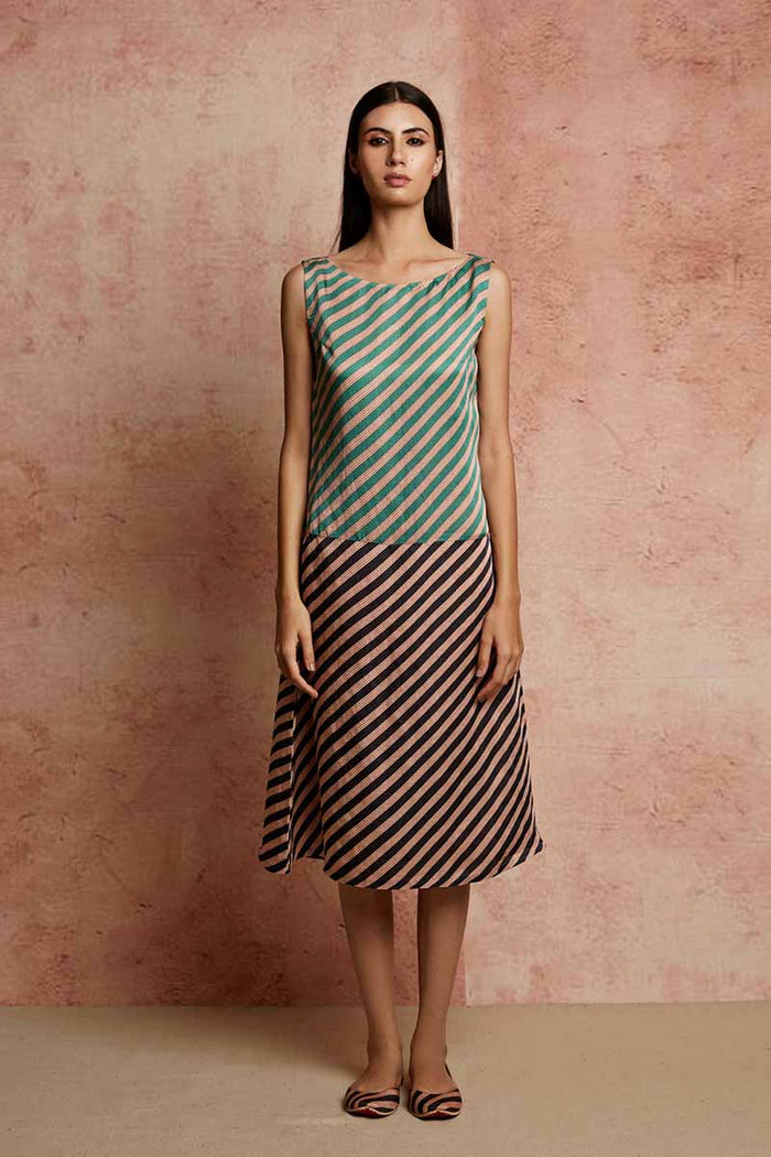 amer striped blocked dress,
striped block dress for women,
striped block dress for girls,
amer dress women,
amer dress girls,
block print dress for women,
block pattern ethnic dress,
striped ethnic dress,
amer ethnic dress for women,
amer striped dress,
amer block print dress,
amer women’s fashion,
amer dress online,
amer traditional dress,
designer striped dress women,
cotton block dress,
striped boho dress,
long block dress for women,
elegant striped dress for special occasions,
amer striped kurta dress,
