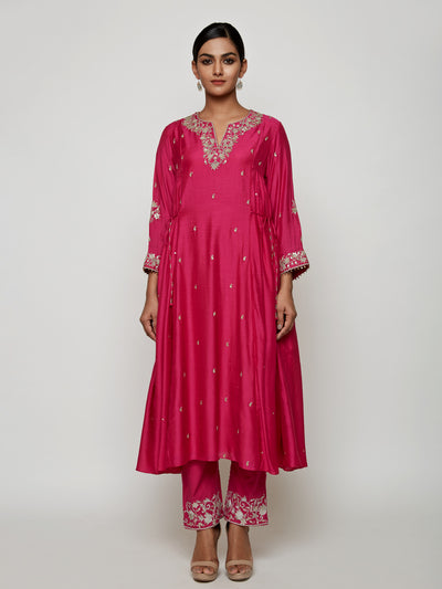 Ekrang Fuschia Marodi Kurta Set