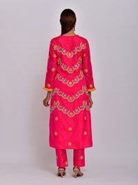 Rani Marodi Embroidered Kurta set